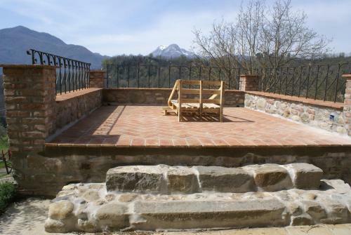 Villa Tramonto Casa Barga Toscana Ristrutturata 2021