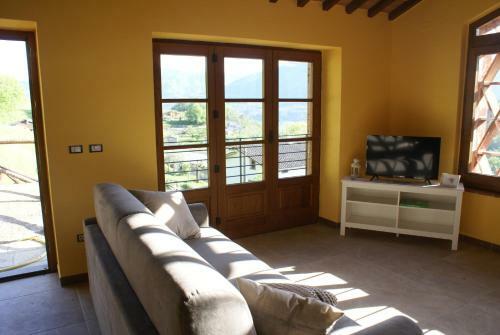 Villa Tramonto Casa Barga Toscana Ristrutturata 2021