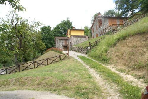 Villa Tramonto Casa Barga Toscana Ristrutturata 2021