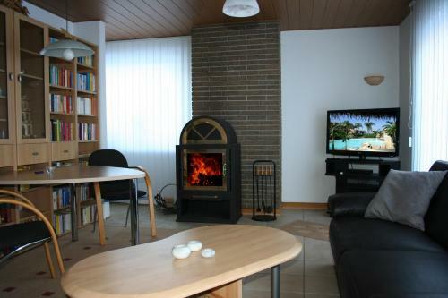 Apartamento Ferienwohnung Am M�hnesee