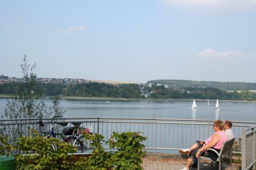 Apartamento Ferienwohnung Am M�hnesee