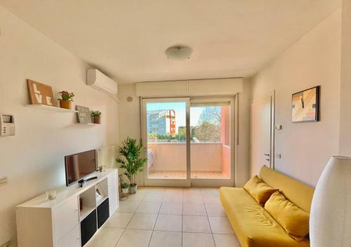 Apartment With Free Parking Near The Center