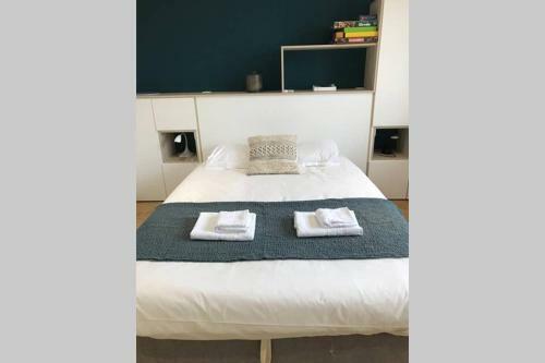 Apartamento La Siesta, Vue Montagne, Centre Ville, Balcon