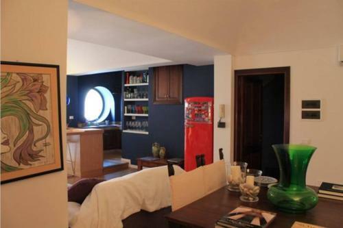 Luxurious Apartment Close To Sea
