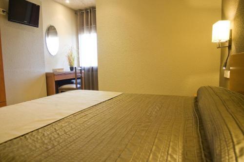 Hostal Barris B & B