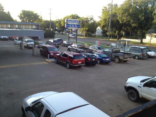Motel Eastglen Inn