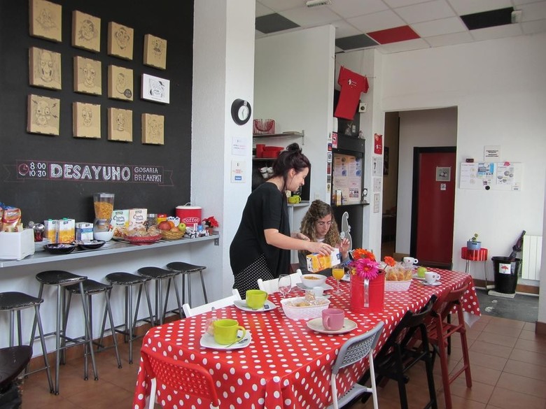 Bilbao Akelarre Hostel