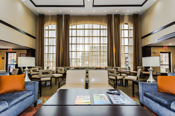 Hotel Staybridge Suites Grand Forks