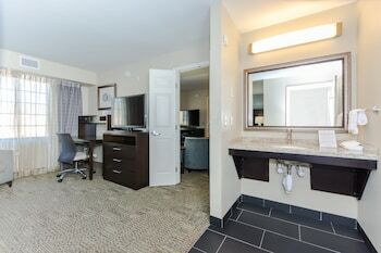 Hotel Staybridge Suites Grand Forks