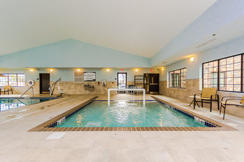Hotel Staybridge Suites Grand Forks