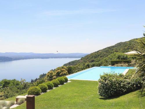 Villa Falcone 3 Bedrooms 6 Pax