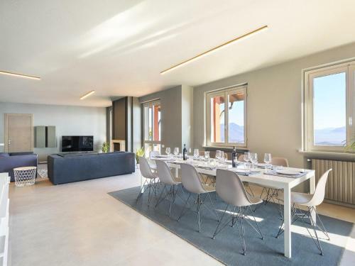 Villa Falcone 3 Bedrooms 6 Pax