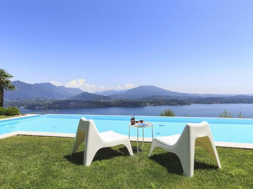 Villa Falcone 5 Bedrooms 10 Pax