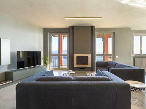 Villa Falcone 5 Bedrooms 10 Pax