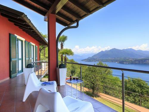 Villa Falcone 5 Bedrooms 10 Pax