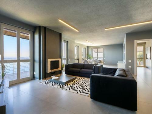 Villa Falcone 5 Bedrooms 10 Pax
