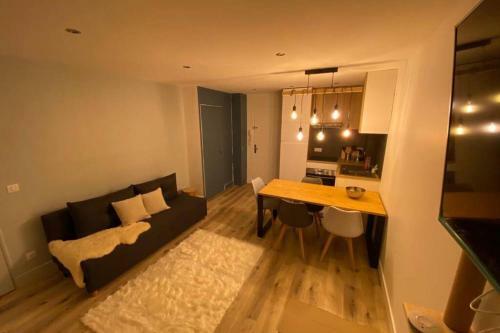 Apartamento Le Cocon de C�line **** - 2 Pi�ces Moderne - Balcon Avec Vue D'exception Sur La Ville
