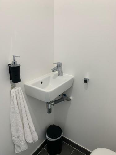 Apartamentos � Pure