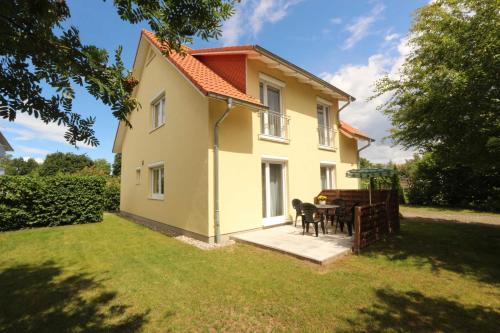 Apartamento Ferienhaus Ahorn Mit Garten In Zinnowitz