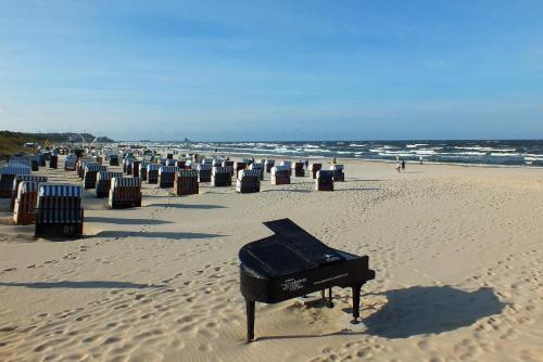 Apartamento Holiday Home Strandloper Zinnowitz - Dos08107e-dya