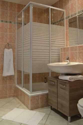 Apartamento Zinnowitz 3 Separate Wohungen Frankstr 6 Mit Wlan, Ruhig, Balkon Oder Terrasse