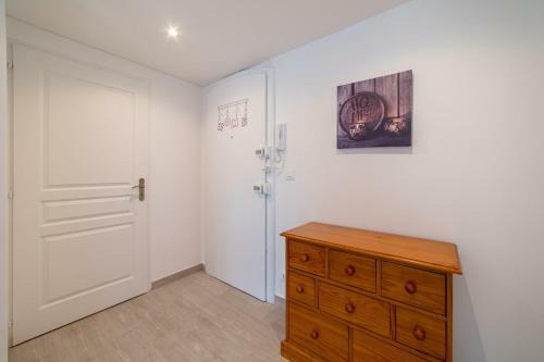 Apartment With Balcony In The City Center