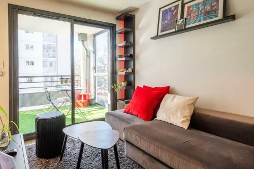 Apartment For 2 Close To Shops And 600 M From The Lake