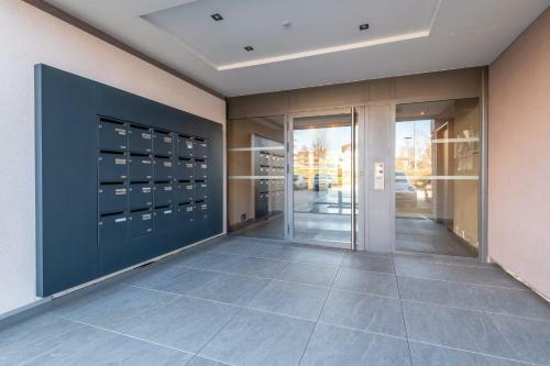 Apartment For 2 Close To Shops And 600 M From The Lake