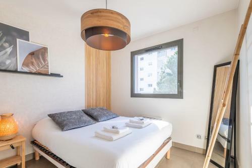 Apartment For 2 Close To Shops And 600 M From The Lake