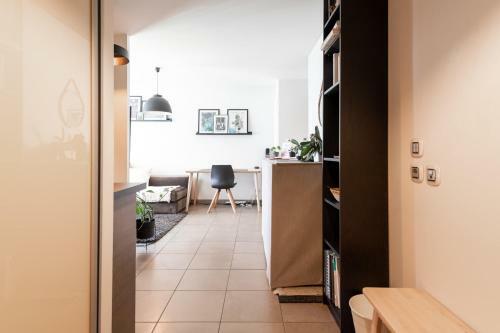 Apartment For 2 Close To Shops And 600 M From The Lake