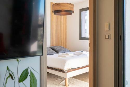 Apartment For 2 Close To Shops And 600 M From The Lake