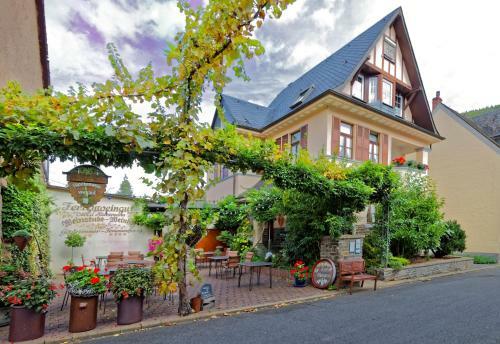 Hostal Ferienweingut Villa Hausmann