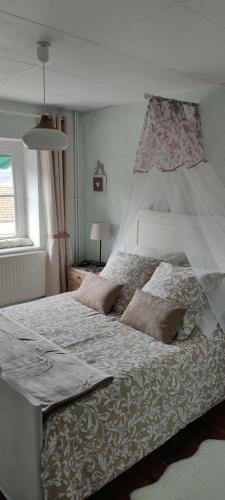 Bed & Breakfast La Maison De C�line