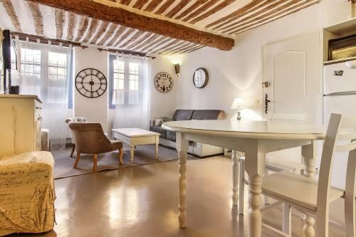 Bijou Apartment In Safranier - Old Town Antibes