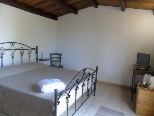 Hostal Garden Rooms Avola Antica