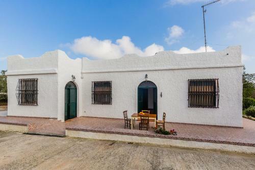 Nepitella Home With Pool, Parking & Wifi
