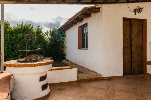 Nepitella Home With Pool, Parking & Wifi