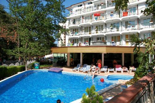 Hotel Lotos