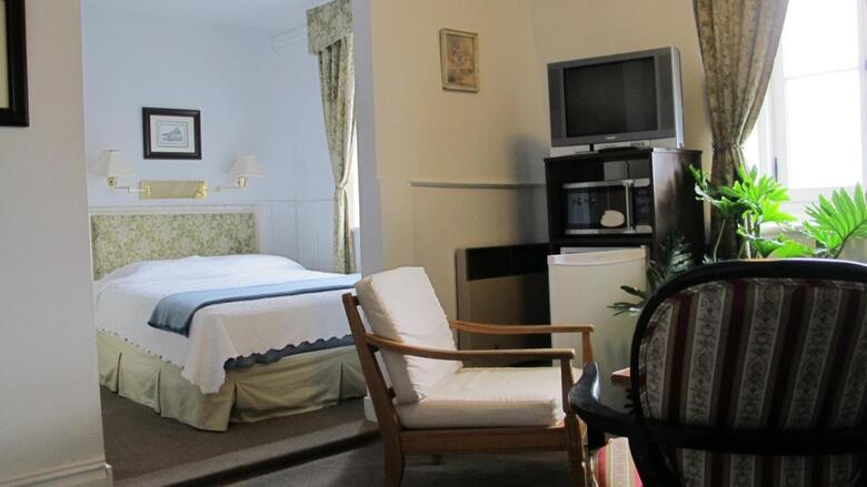 Hotel Au Petit H�tel