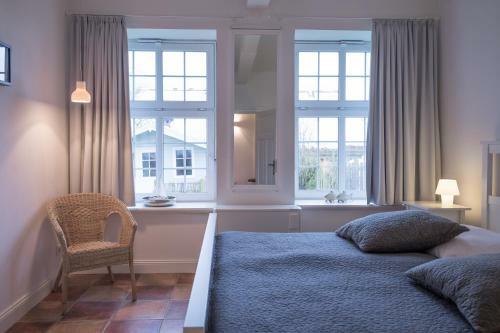Alte Schule Horsb�ll