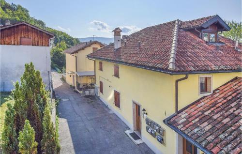 Stunning Home In Belluno With Wifi And 1 Bedrooms