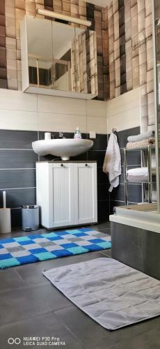 Apartamento Monteurwohnung Kr�ger Wolfen