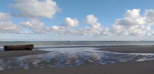 Apartamento Au 13 : Fenetres Sur Arromanches
