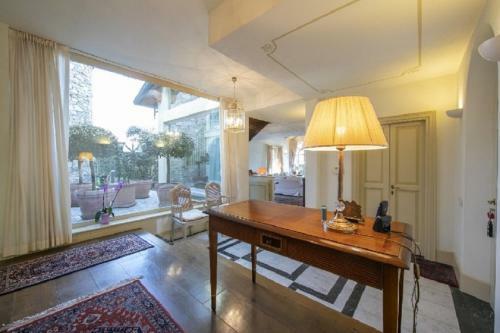 Villa Green Hill Property