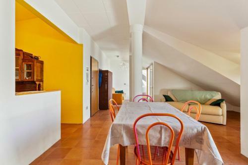 Apartamento Attic Lake View