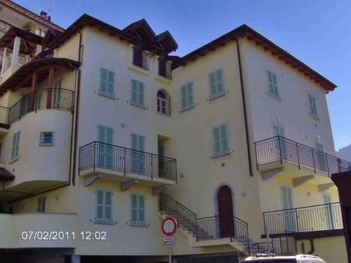 Apartment In Bellano - Lombardei 40743
