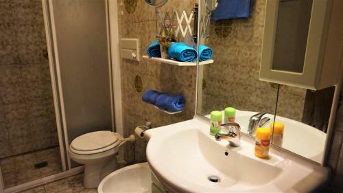 Apartamento Aprilia Residence