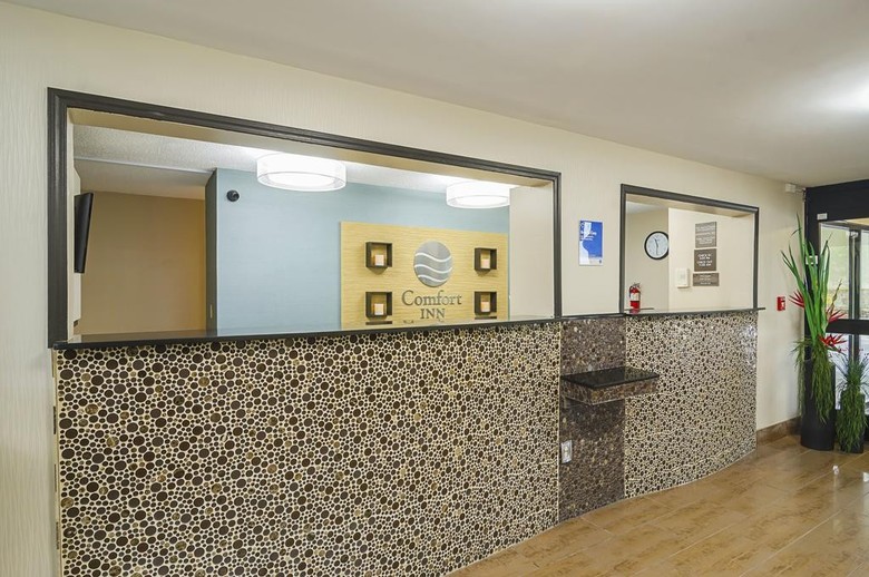 Hotel Comfort Inn University
