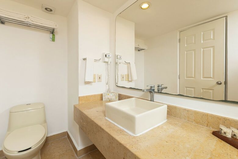 Hotel Tesoro Ixtapa All Inclusive