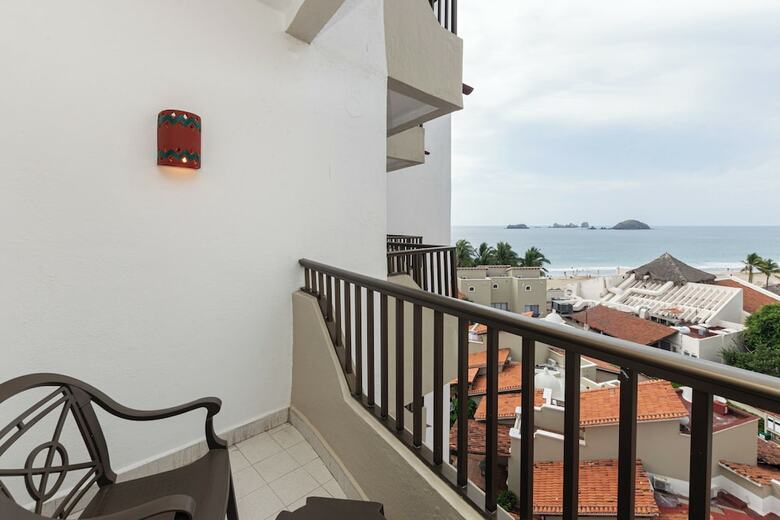 Hotel Tesoro Ixtapa All Inclusive